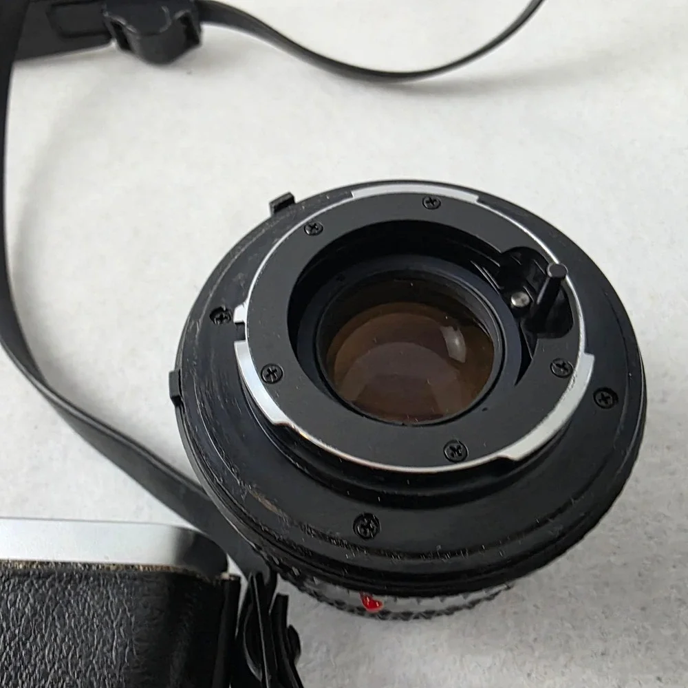 Minolta XG-7 35mm SLR Film Camera MD Rokkor-X 50mm f/1.7 Lens Tested